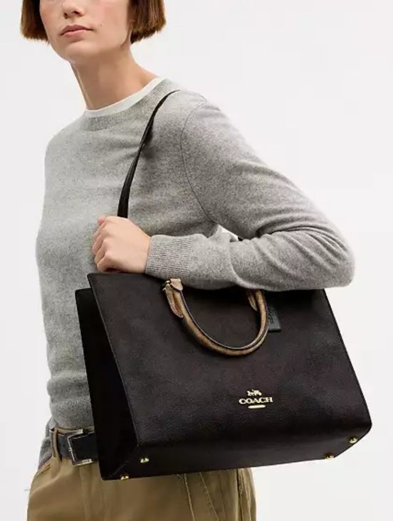 Coach Handbags - Coach Bag Logo Large Purse Tote With Shoulder Strap